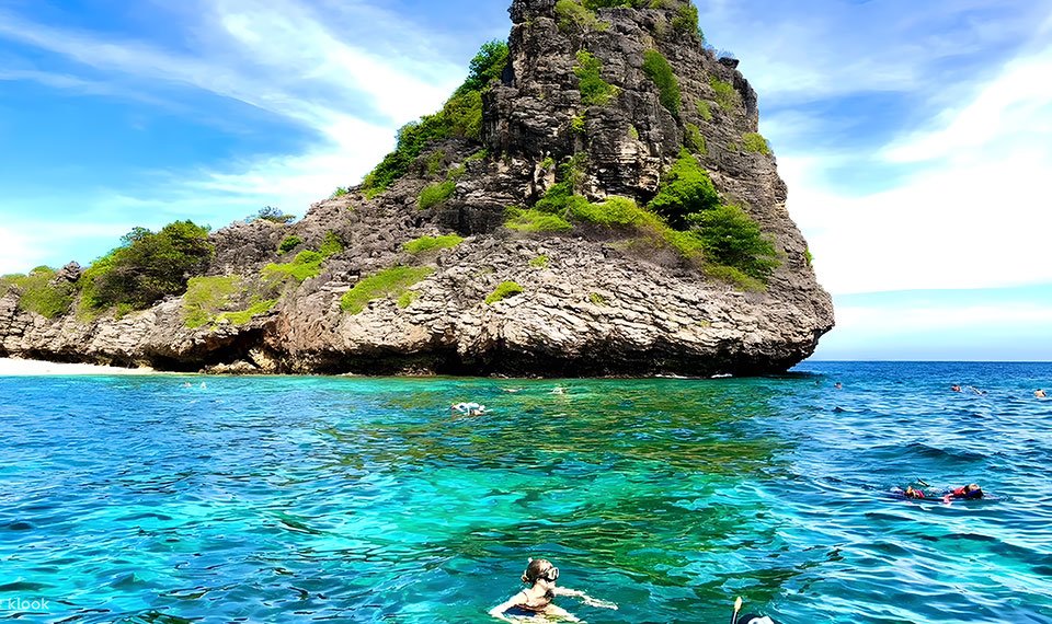 Snorkeling excursion from Koh Lanta